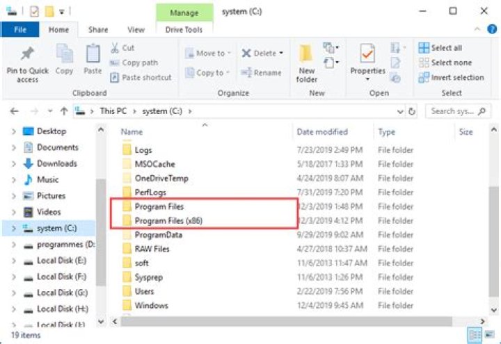 64 bit java is installed in C:\Program Files (x86)\Common Files\Oracle\Java