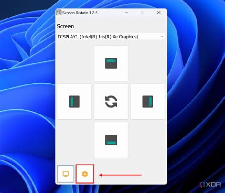 Adobe Reader - What is the shortcut to rotate clockwise?
