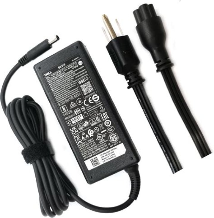 Dell AC adaptor flickering green light and won't charge laptop