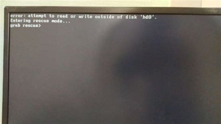 error: attempt to read or write outside of disk 'hd0'