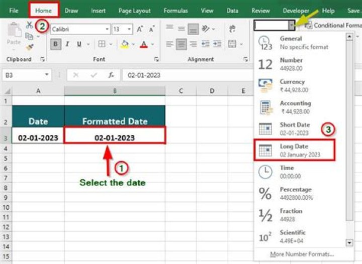 How can Excel dates default to short-date format when the year isn't typed?