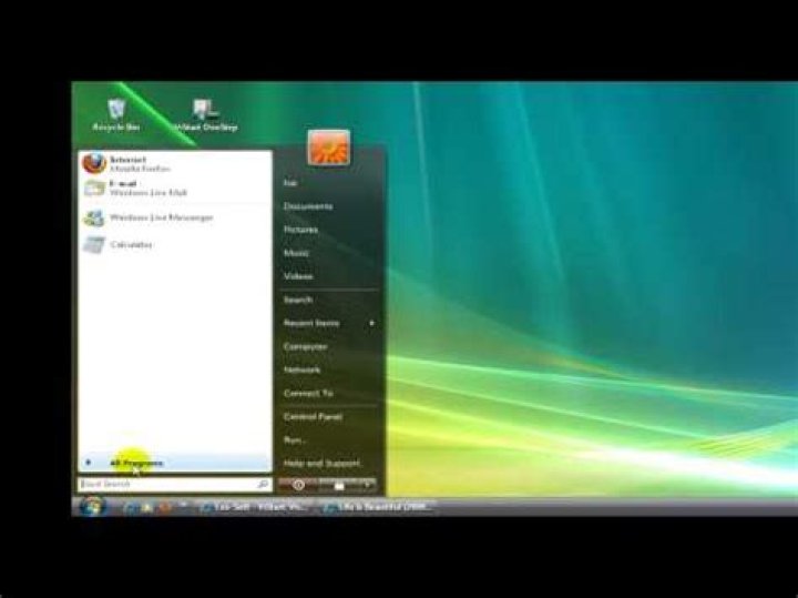 How can I make programs start at startup in Windows Vista?