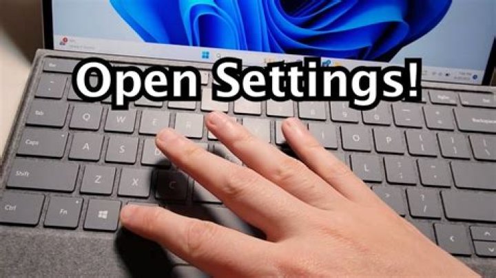 How can I set an "open with" keyboard shortcut in windows 7?