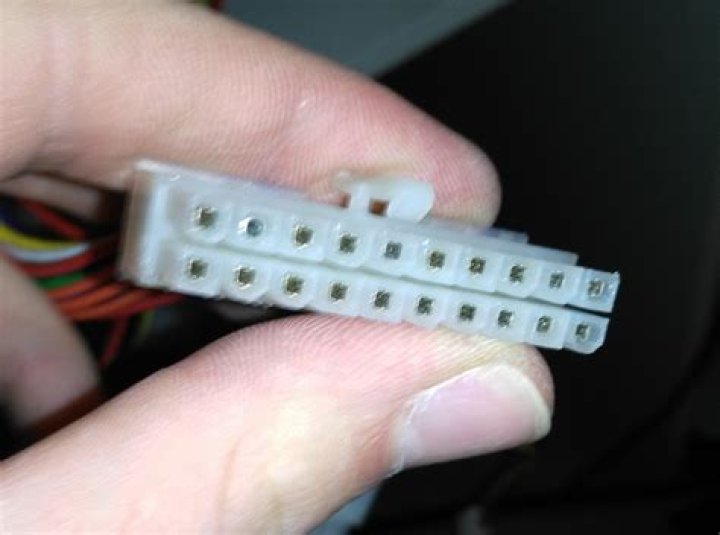 How to connect an old motherboard with a 12 pins power connector?