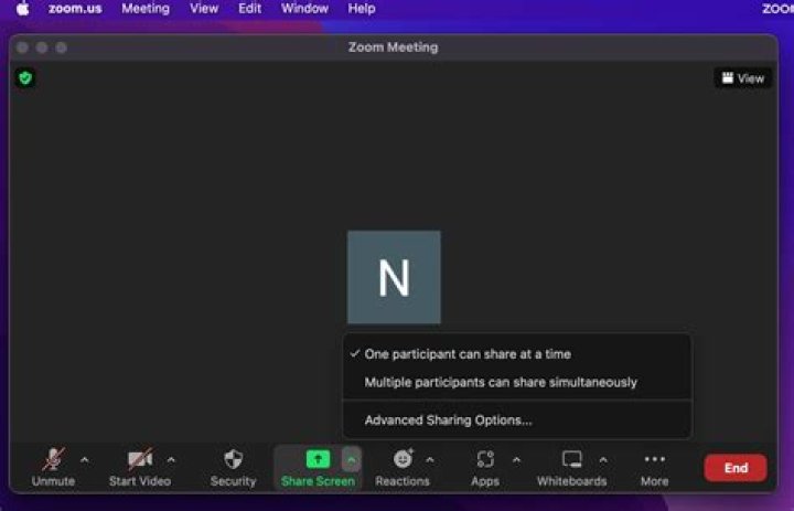 How to copy text from the chat window in the Zoom meetings desktop client?