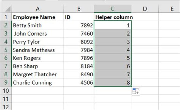 how to insert a helper column?