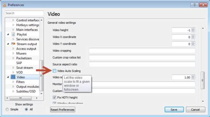 How to prevent VLC from automatically resizing its window according to viewed content resolution?