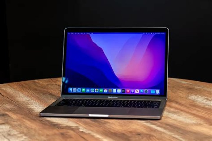 I need to find the print history from my Macbook