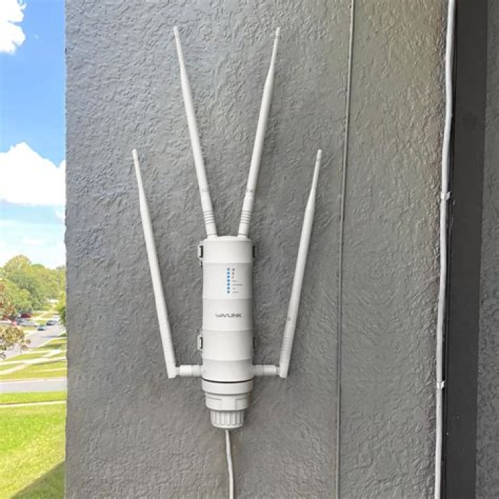 Is it possible to extend the antenna for wireless router over coax?