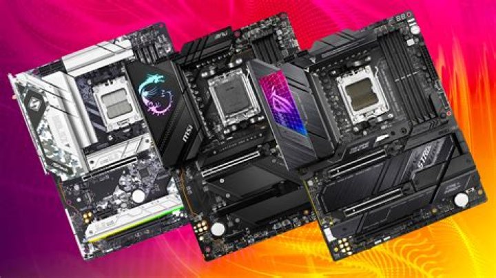 Is it possible to have compatibility issues with old GPU and new motherboards?