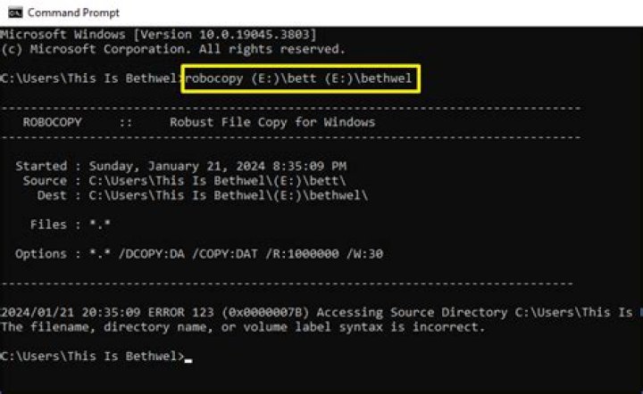 Is there any way to tell Robocopy NOT to delete an empty folder after it has moved all files from it?