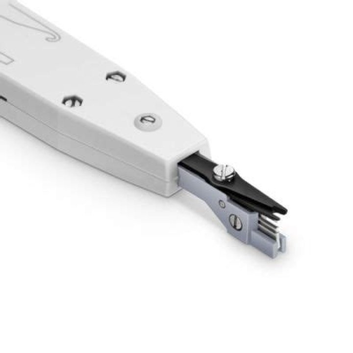 Krone vs 110 style punch-down tool / patch panel