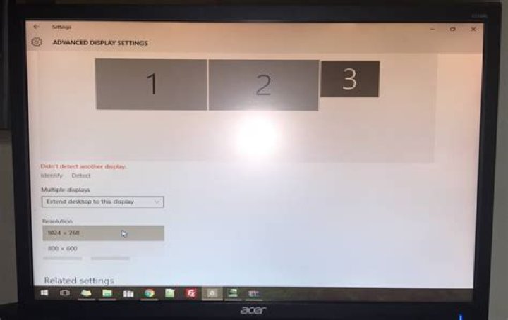 Monitor not displaying native resolution