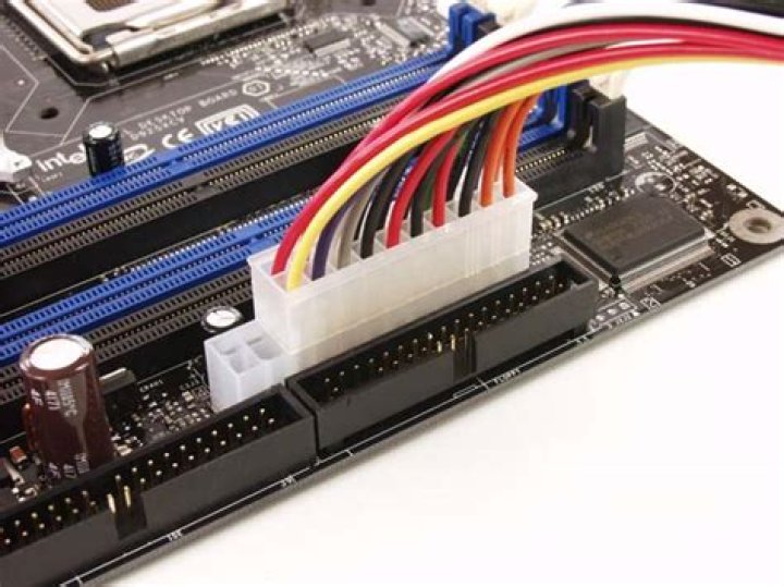 My motherboard has a 24 pin power connector, but my PSU only has a 20 pin connector. Will it work without an adapter? [duplicate]