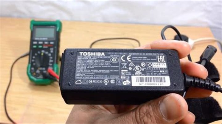 Toshiba laptop charger not working properly?