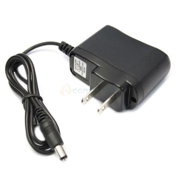 What is the power supply cable connected to most USB hubs called?