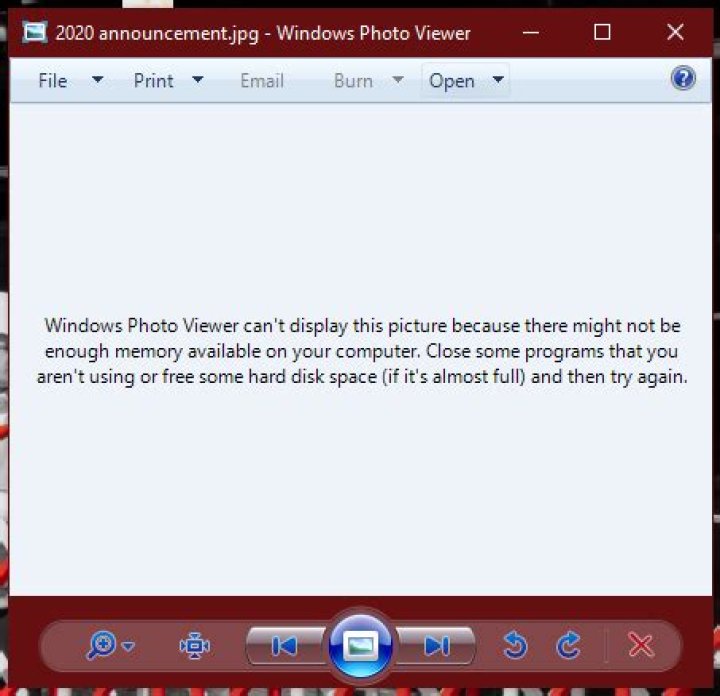 Windows photo viewer can't run because not enough memory?
